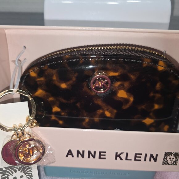 Anne Klein Tortoise Card Case w/Charms, Flat Wristlet and Key Chain - Picture 3 of 11